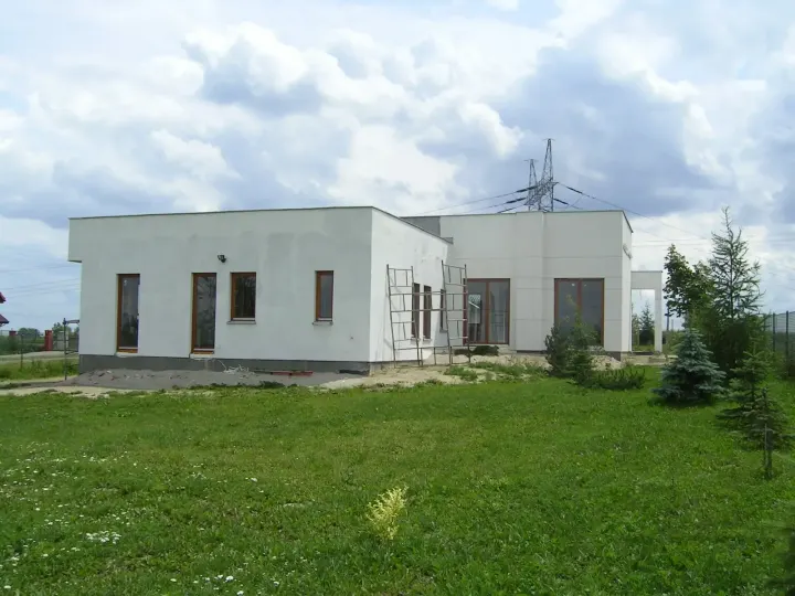 Ogród w bieli w Kiekrzu pod Poznaniem: zdjęcie z realizacji 5